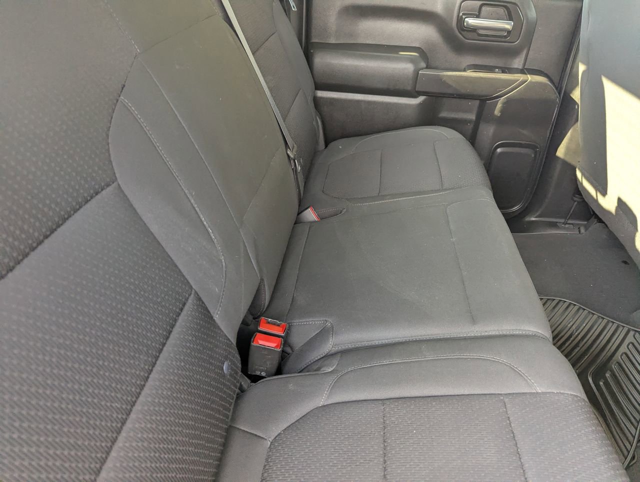 Used 2020 Chevrolet Silverado 1500 Custom w/ Custom Value Package image 13