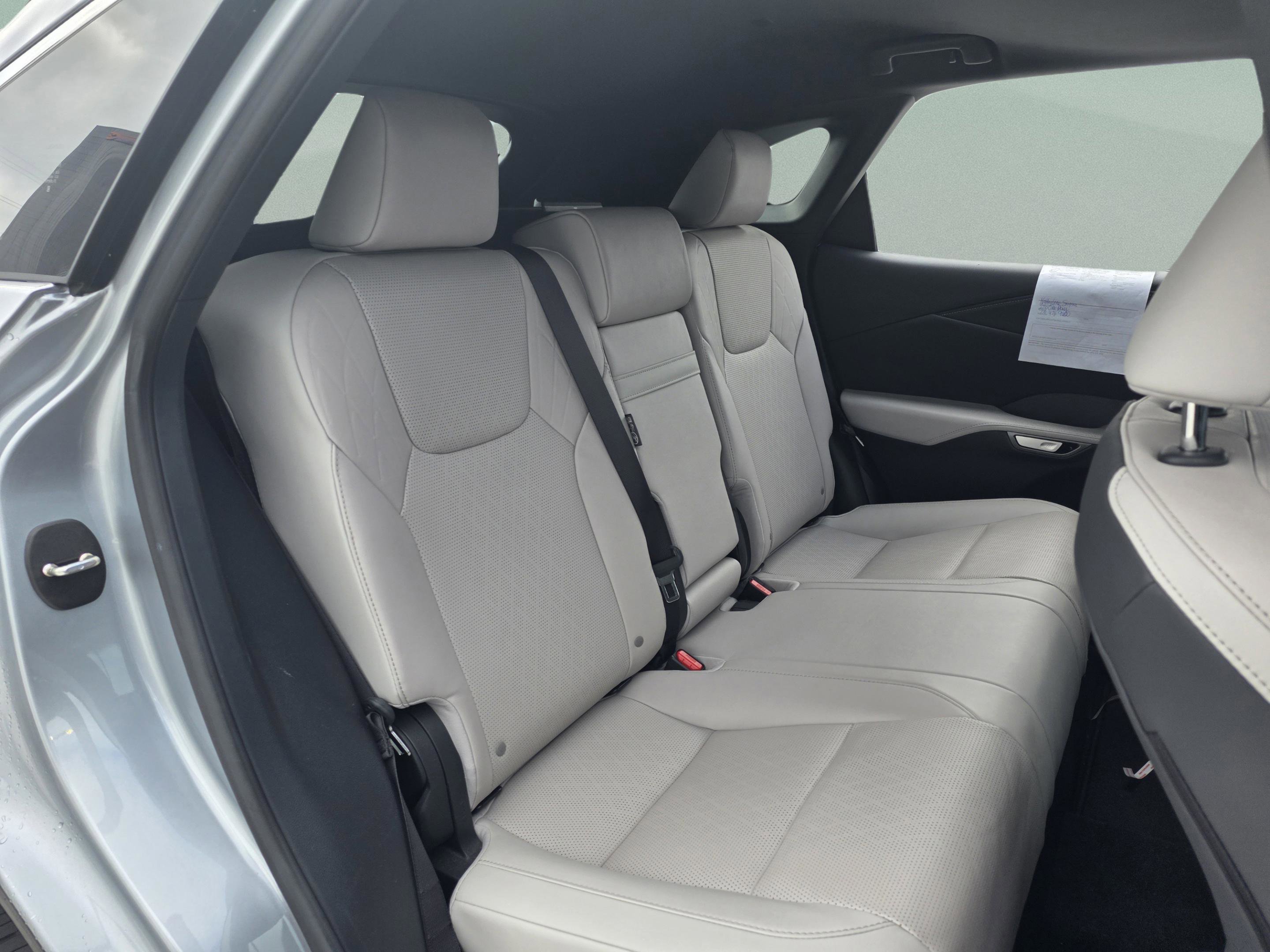 Certified 2023 Lexus RX 350 Premium Plus w/ Cold Area Package FWD image 32