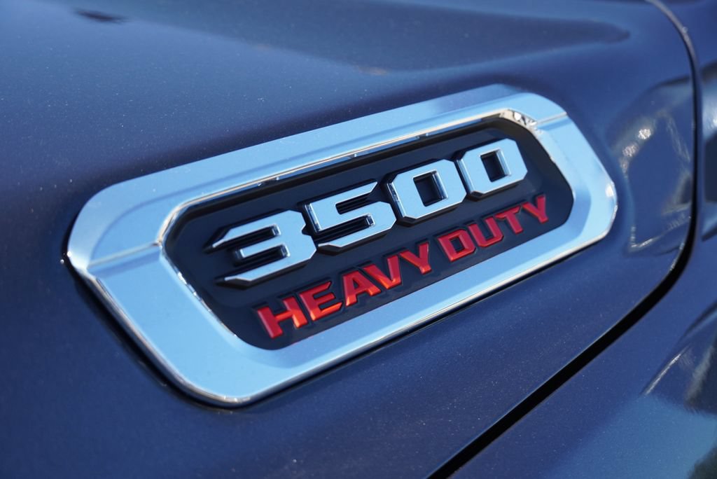 New 2026 RAM 3500 Laramie AWD/4WD image 6