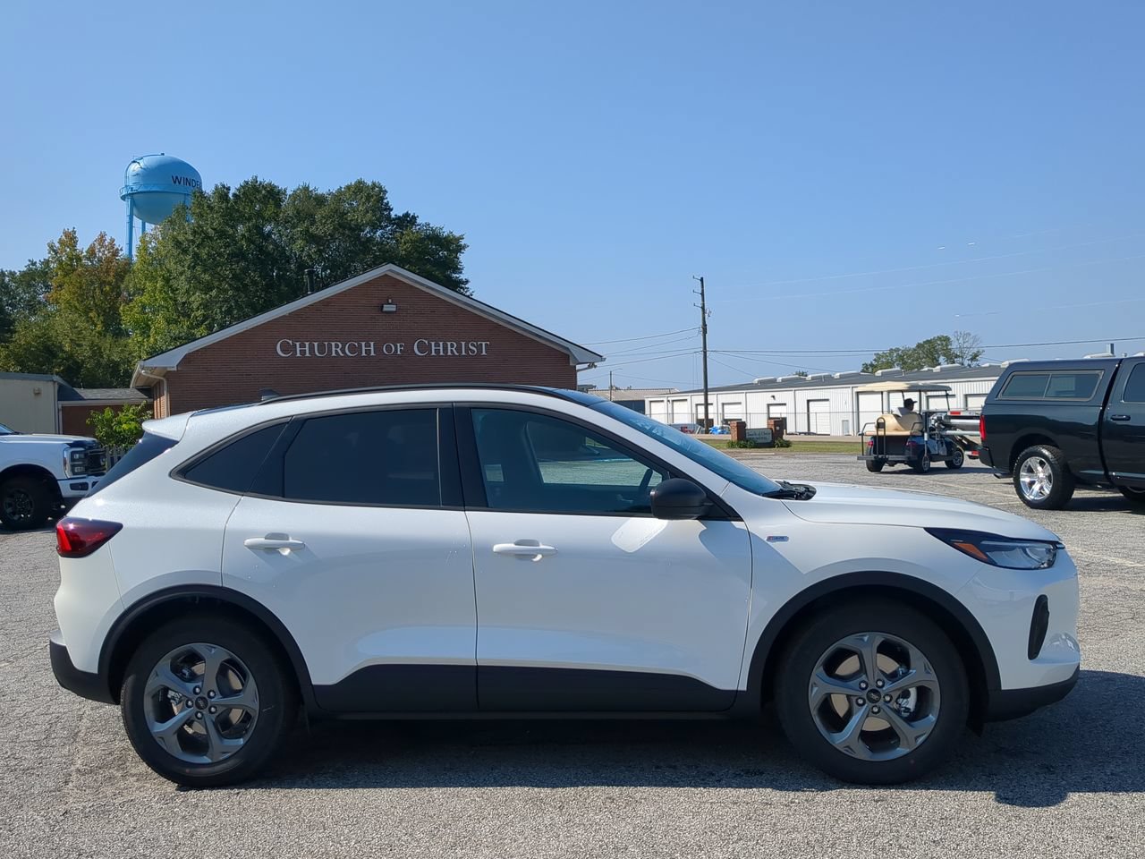 New 2026 Ford Escape ST-Line w/ Tech Pack #1 FWD image 2