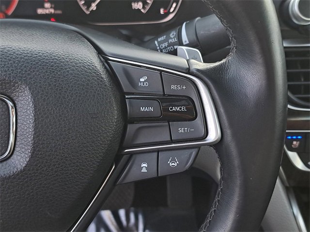 Used 2018 Honda Accord Touring image 25