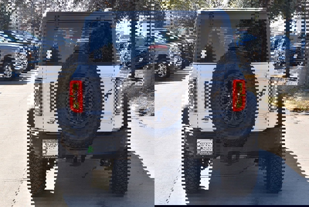 Certified 2023 Ford Bronco Wildtrak image 9