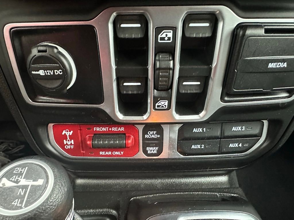 Used 2025 Jeep Wrangler Unlimited Rubicon image 23