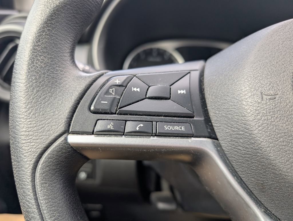 Used 2021 Nissan Kicks S image 15