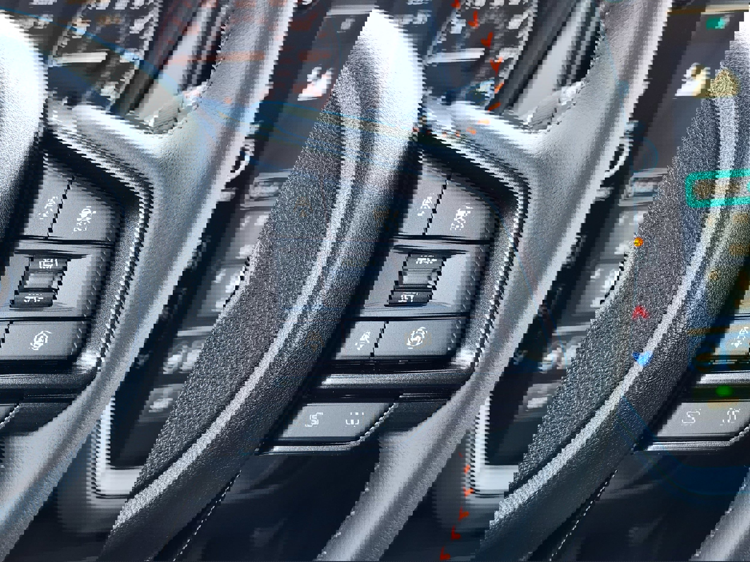 New 2025 Subaru Crosstrek 2.5i Limited w/ Popular Package #4A image 17