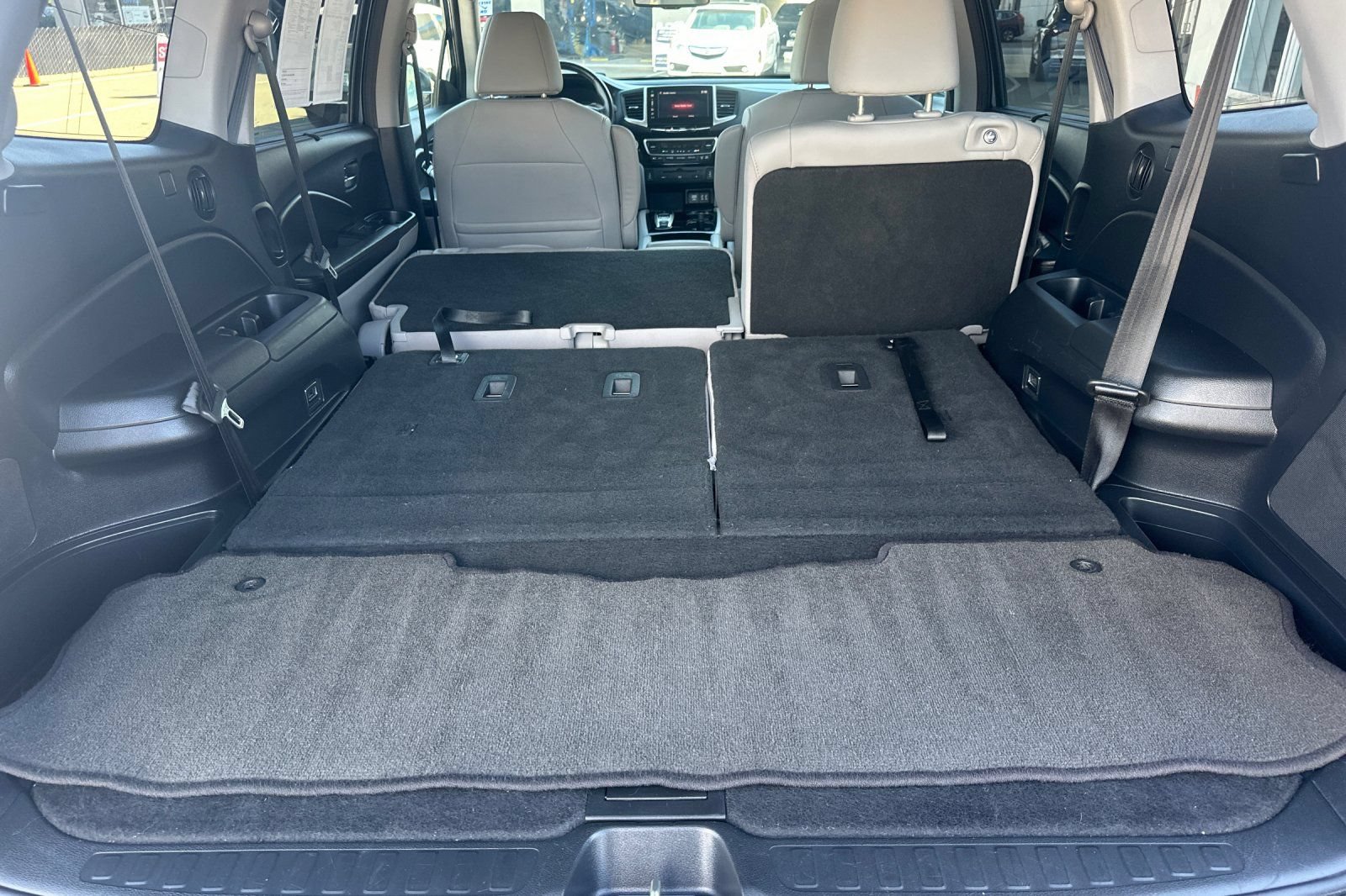 Used 2016 Honda Pilot Touring image 16