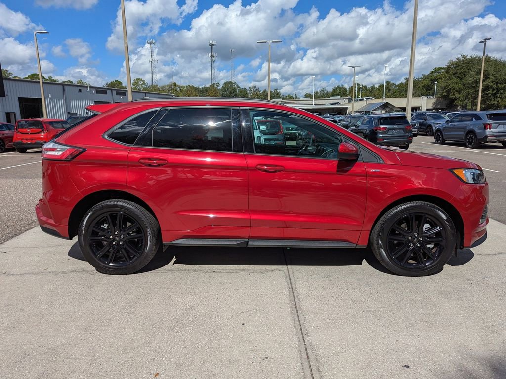 Used 2024 Ford Edge ST-Line AWD/4WD image 3