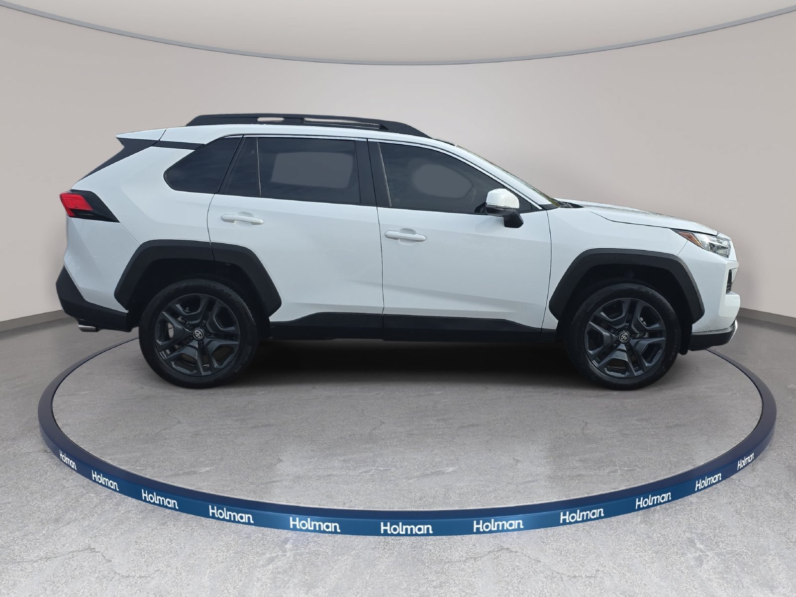 Used 2024 Toyota RAV4 Adventure AWD/4WD image 5
