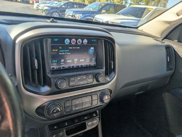 Used 2016 Chevrolet Colorado Z71 AWD/4WD image 22