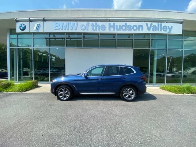 Used 2023 BMW X3 xDrive30i w/ Premium Package AWD/4WD video 1