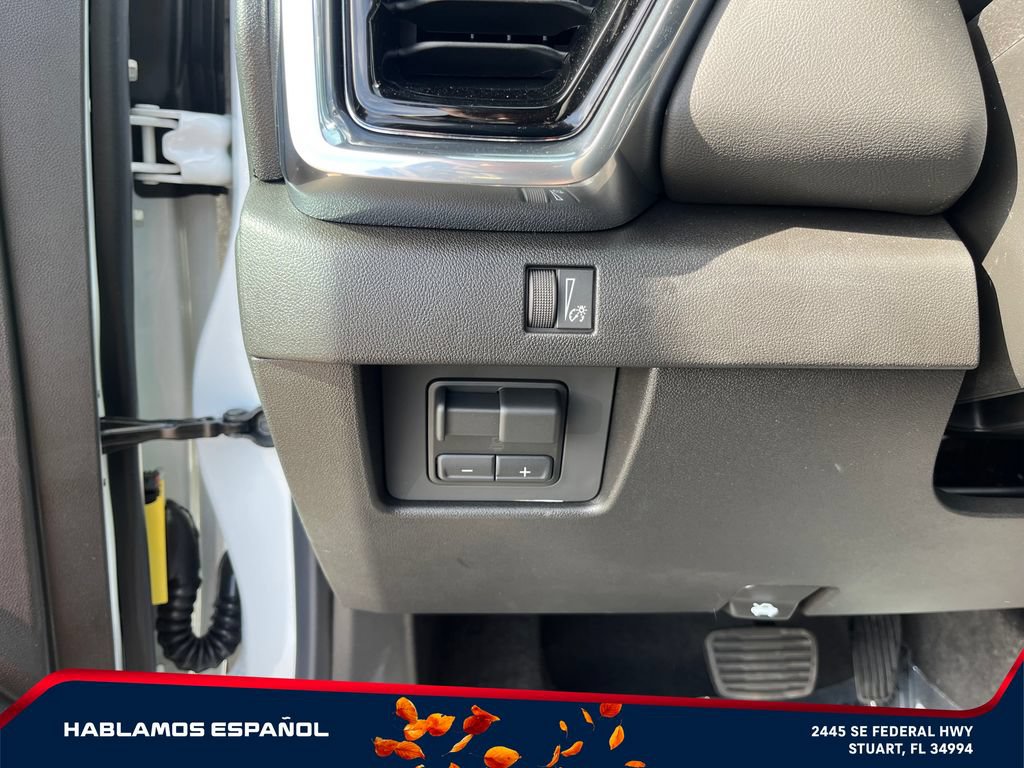 New 2026 GMC Canyon Elevation w/ Convenience Package RWD image 23