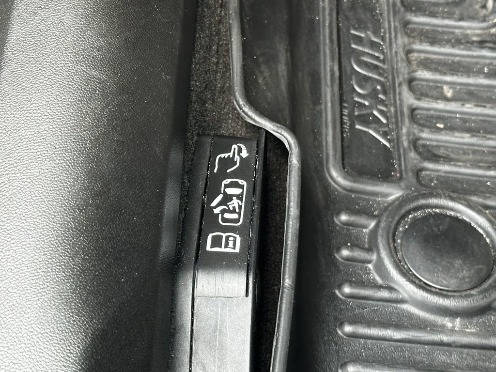 Used 2025 Chevrolet Corvette Stingray Preferred Cpe w/ 2LT image 50