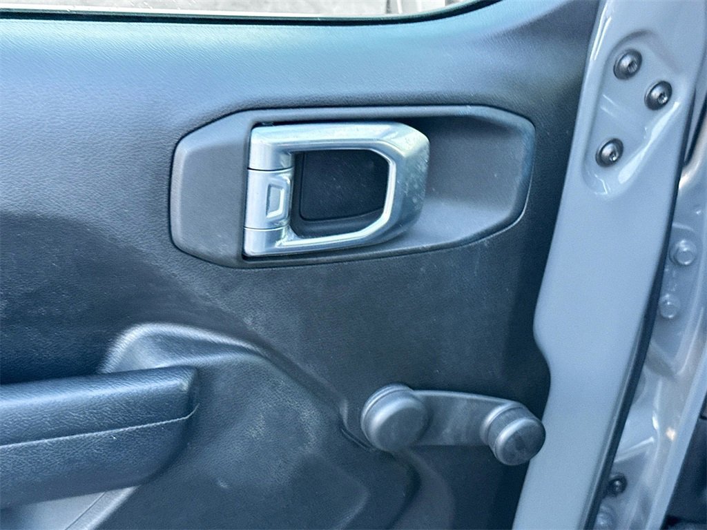 Used 2021 Jeep Wrangler Unlimited Sport image 18