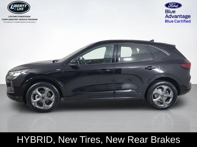 Certified 2024 Ford Escape ST-Line Select AWD/4WD image 6