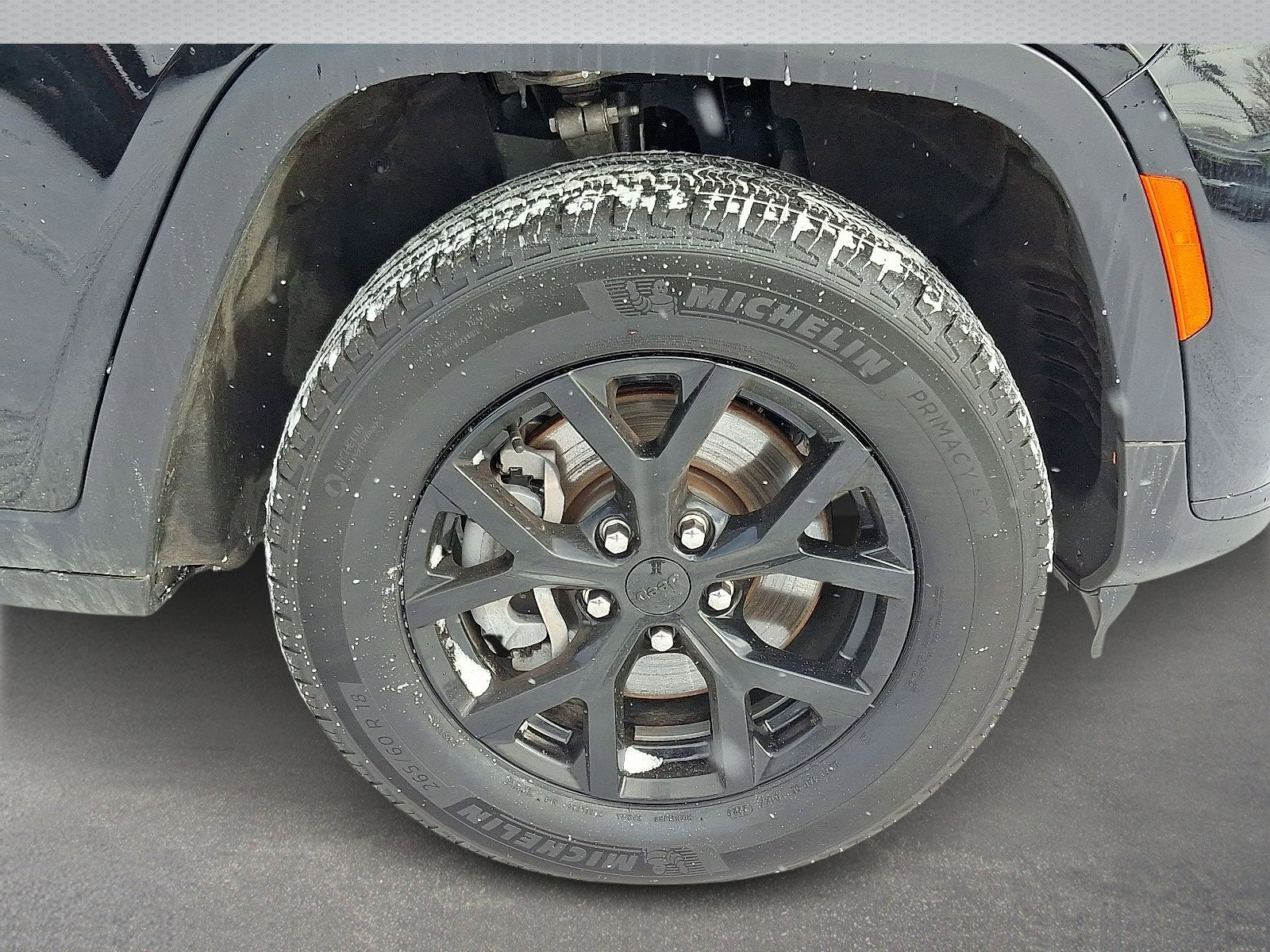 Certified 2024 Jeep Grand Cherokee L Laredo image 8