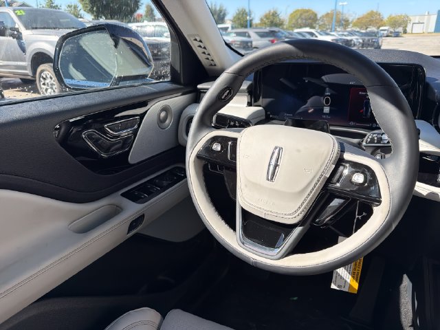 New 2026 Lincoln Aviator Reserve w/ Luxury Package AWD/4WD image 19
