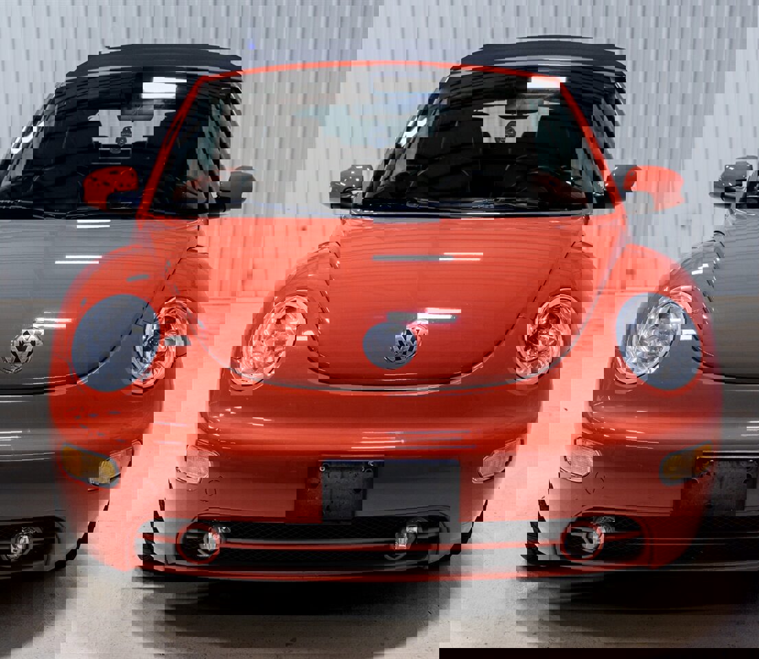 Used 2004 Volkswagen Beetle GLS FWD image 25