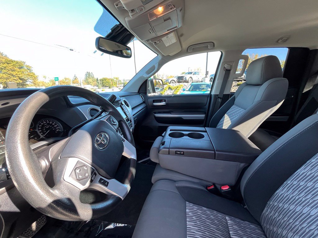 Used 2019 Toyota Tundra SR5 AWD/4WD image 14
