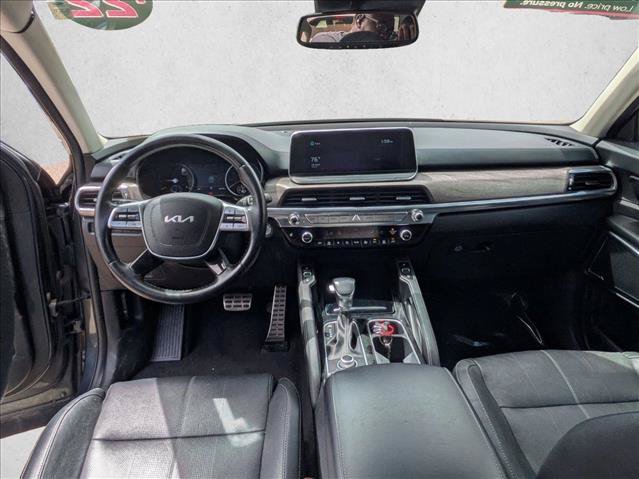 Used 2022 Kia Telluride SX w/ Nightfall Edition Package AWD/4WD image 14