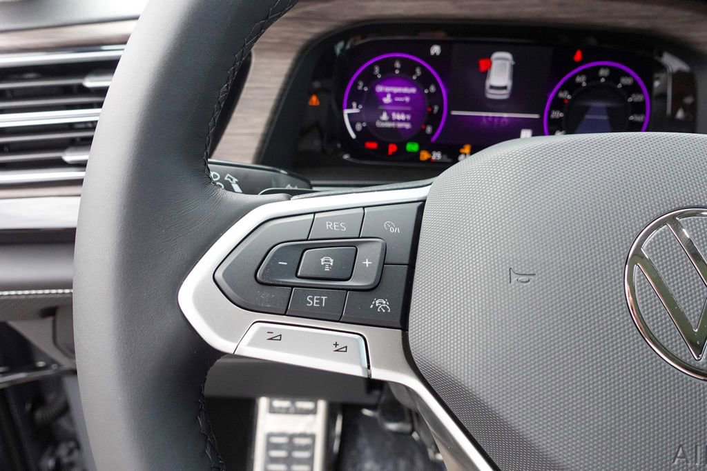 New 2026 Volkswagen Atlas SEL Premium R-Line image 21