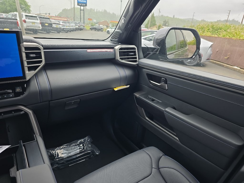 New 2026 Toyota Sequoia Platinum AWD/4WD image 24