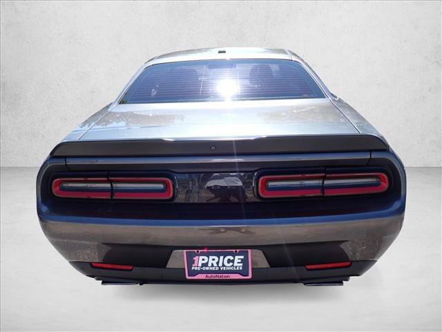Used 2022 Dodge Challenger R/T w/ Driver Convenience Group RWD video 3