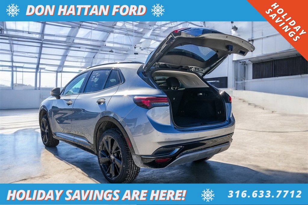 Used 2023 Buick Envision Preferred image 28