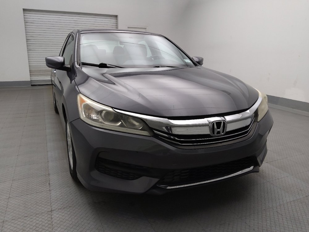 Used 2016 Honda Accord LX image 14