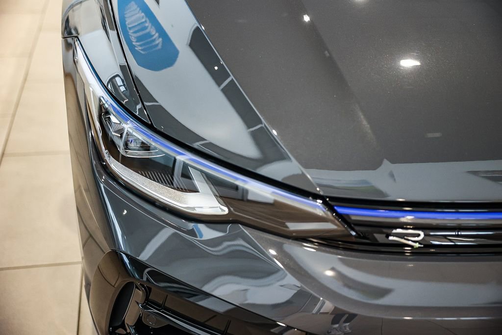 New 2026 Volkswagen Golf image 11