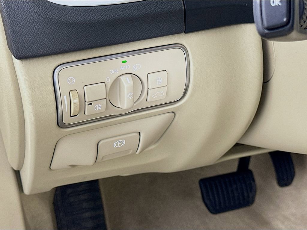 Used 2016 Volvo S60 T5 Premier image 10