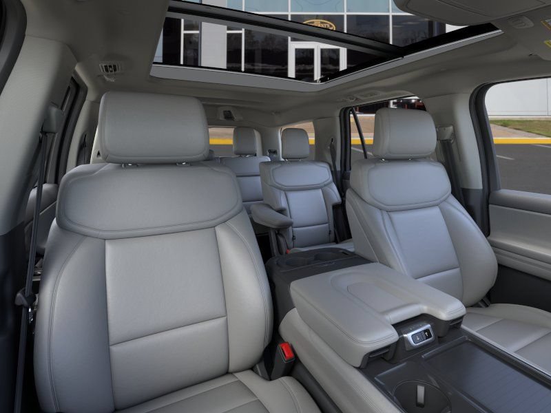 New 2026 Ford Expedition Active RWD image 10