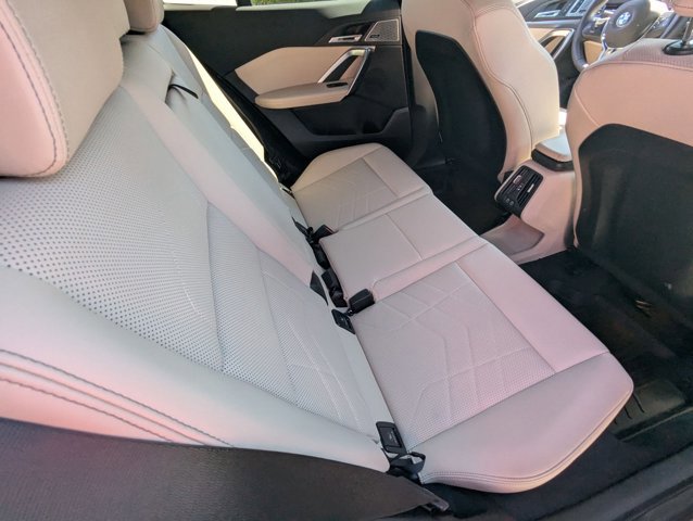 Used 2025 BMW X2 xDrive28i w/ Premium Package image 20