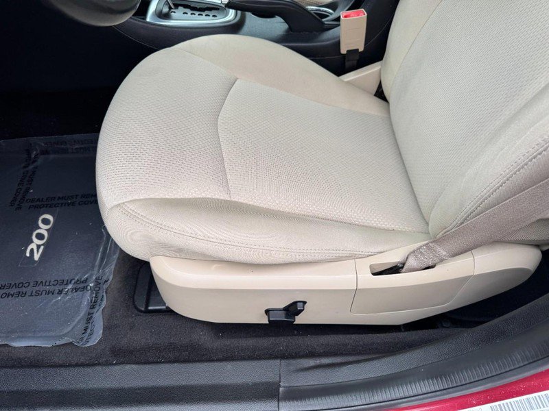 Used 2014 Chrysler 200 Touring FWD image 14