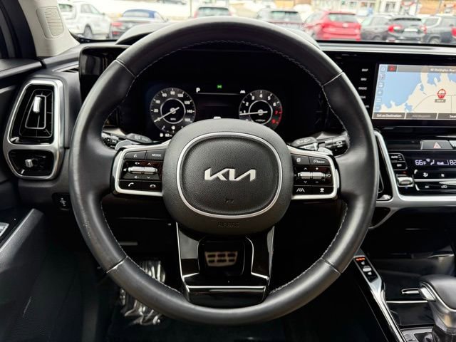 Used 2023 Kia Sorento SX image 40