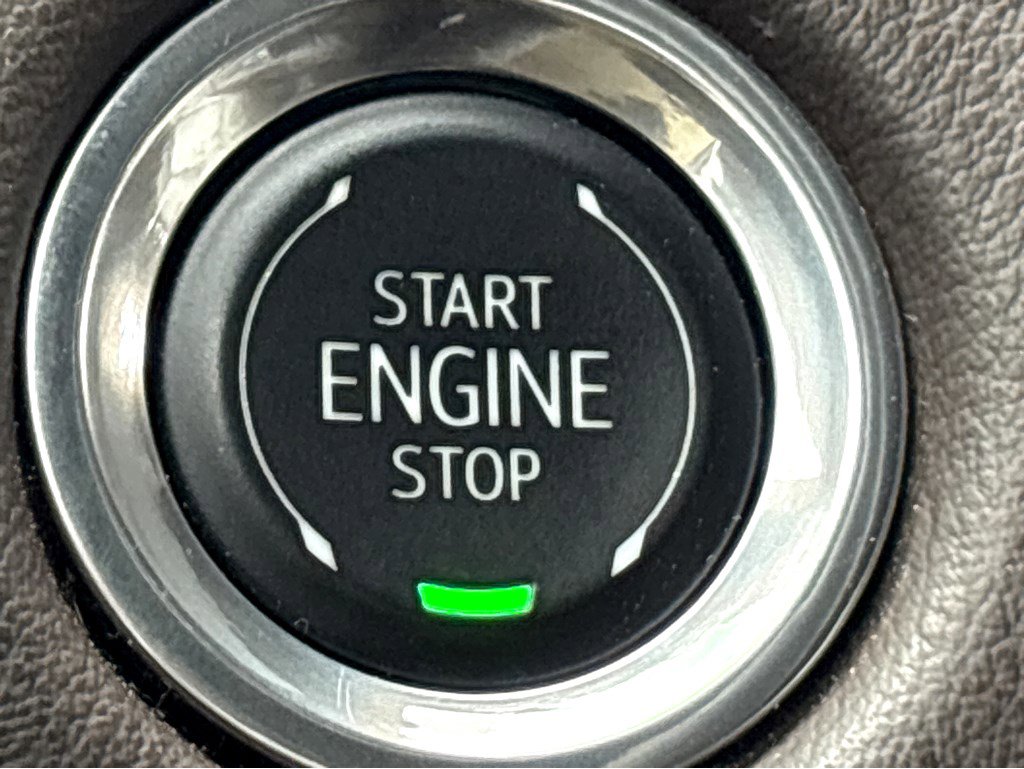 Used 2024 Chevrolet Suburban LT image 6