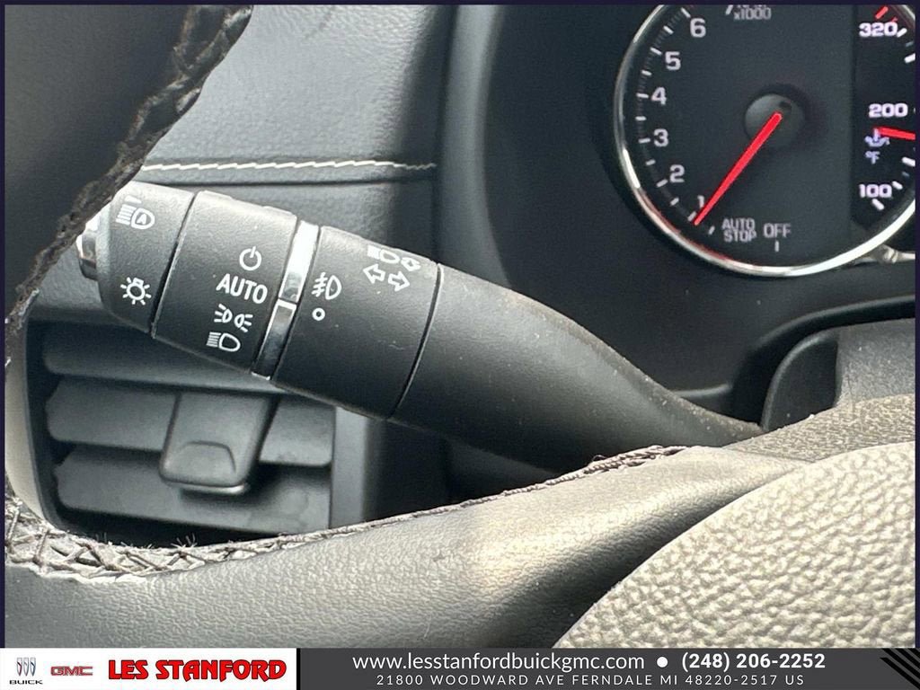 Used 2023 GMC Terrain Denali w/ Denali Premium Package image 27