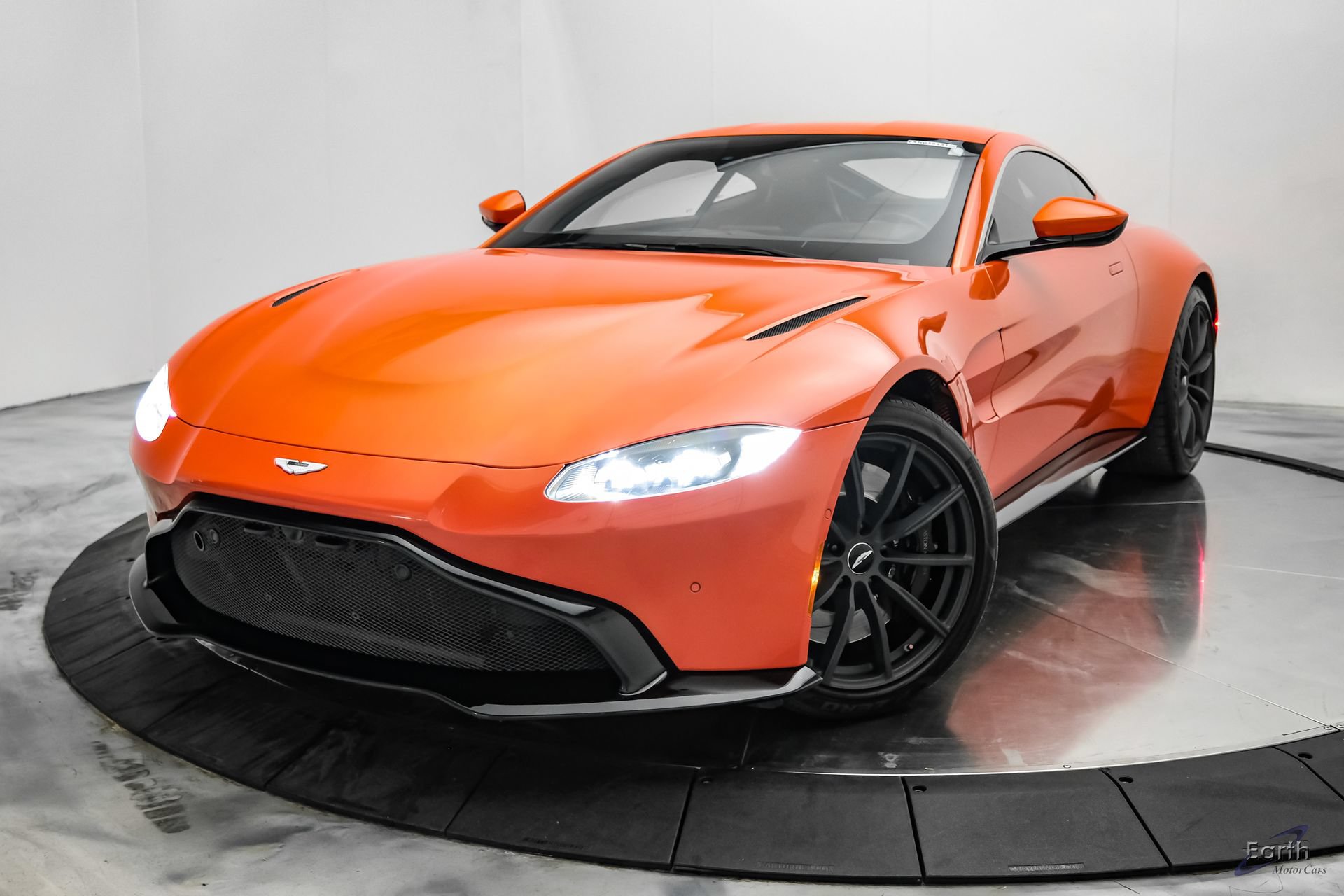 Used 2020 Aston Martin V8 Vantage Coupe RWD image 6
