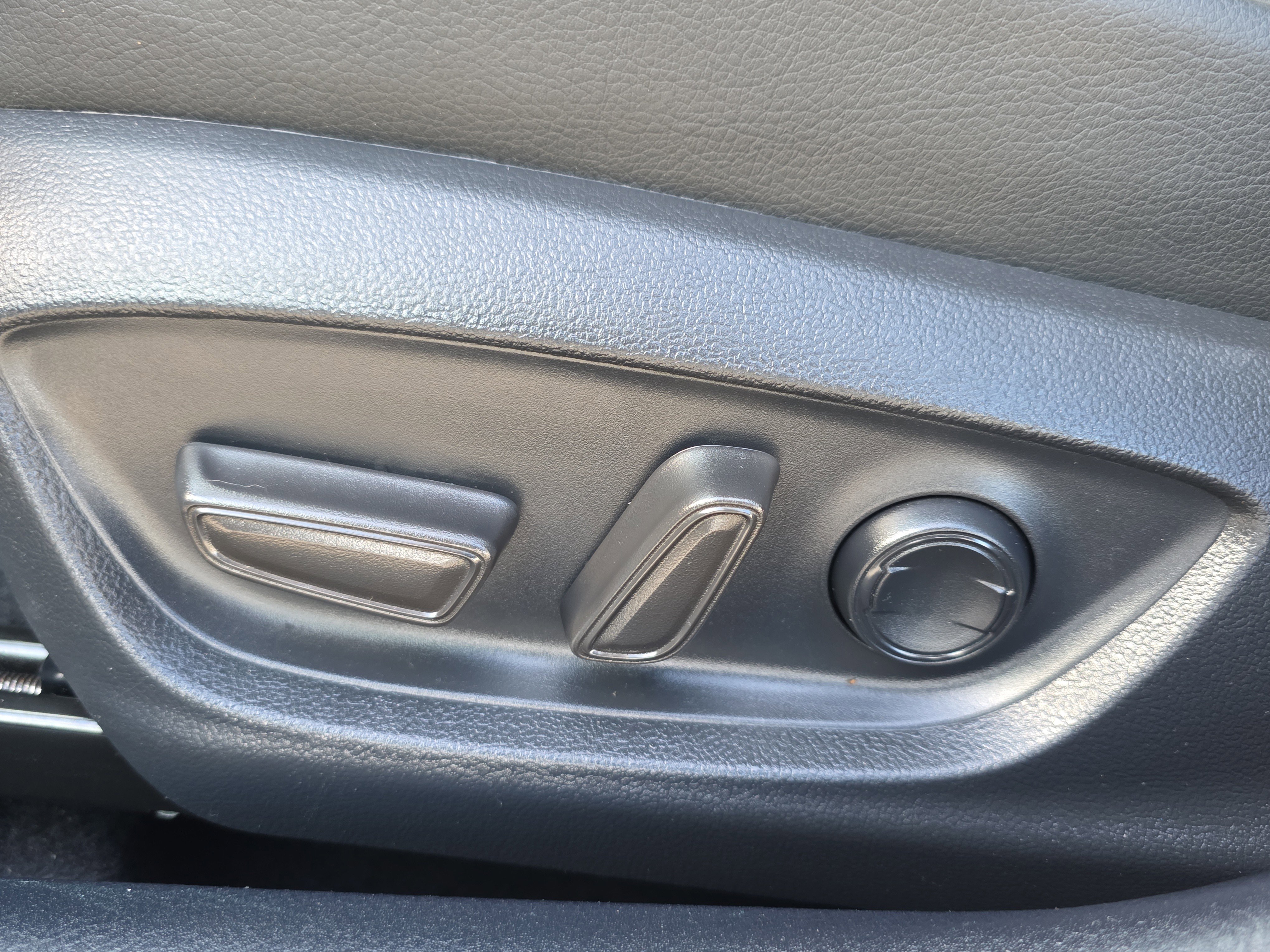 Used 2024 Toyota Camry SE FWD image 22
