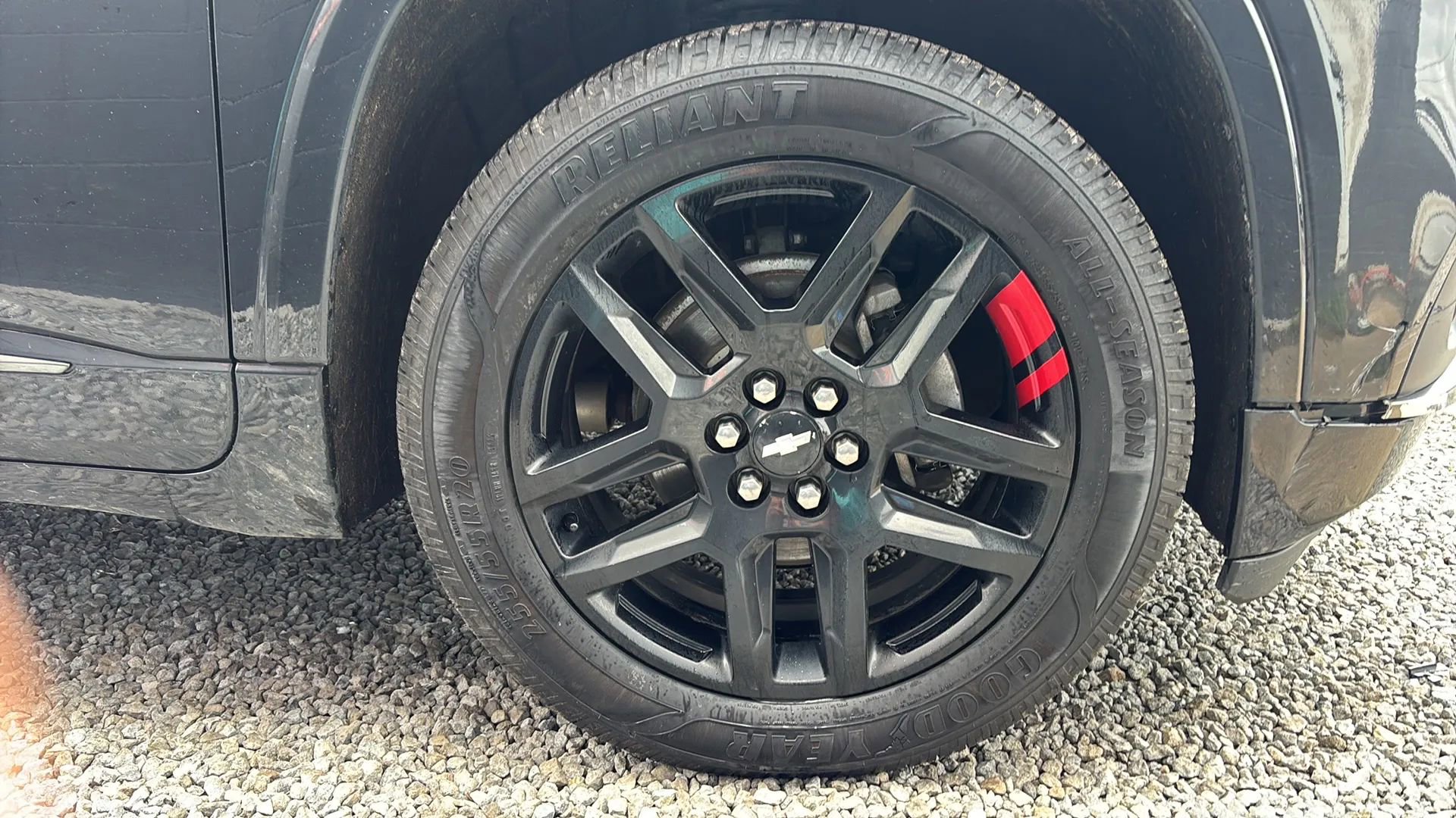 Used 2019 Chevrolet Traverse Premier w/ Redline Edition AWD/4WD image 7