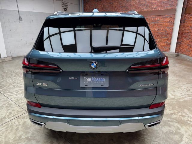 Used 2026 BMW X5 xDrive40i image 4
