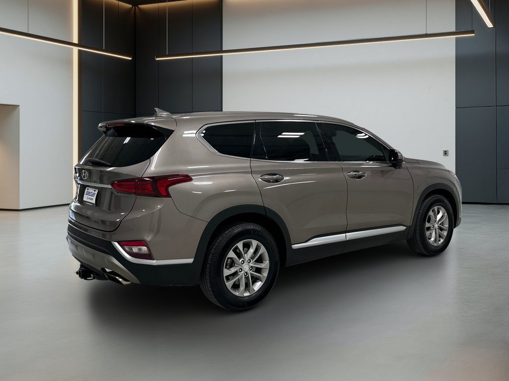Used 2019 Hyundai Santa Fe SEL FWD image 6