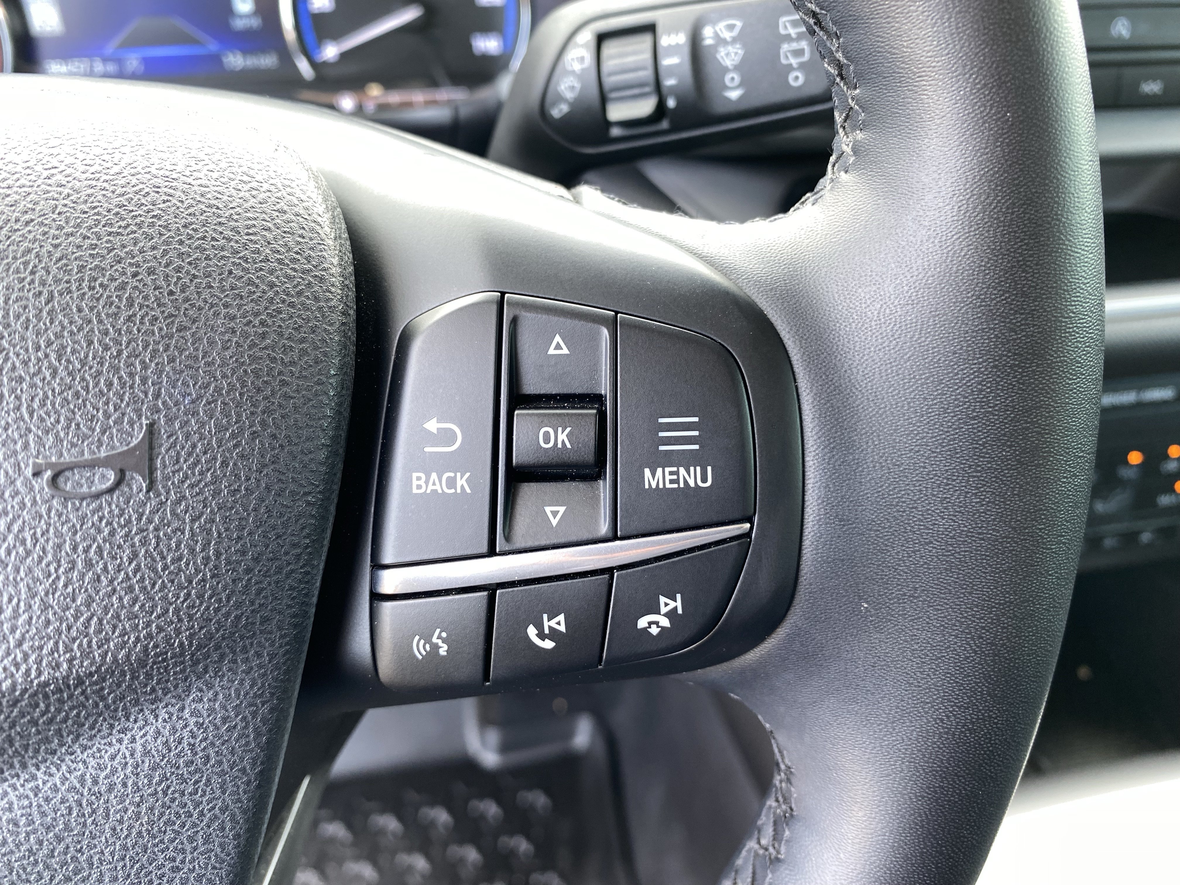Used 2024 Ford Bronco Sport Outer Banks w/ Tech Package AWD/4WD image 31