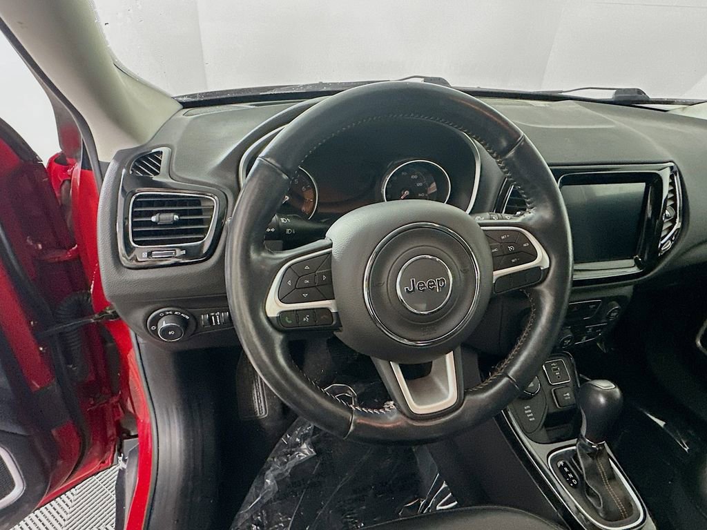 Used 2020 Jeep Compass Limited image 16