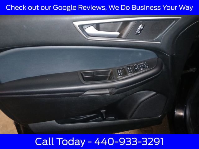 Used 2023 Ford Edge SEL w/ Sport Appearance Package image 18