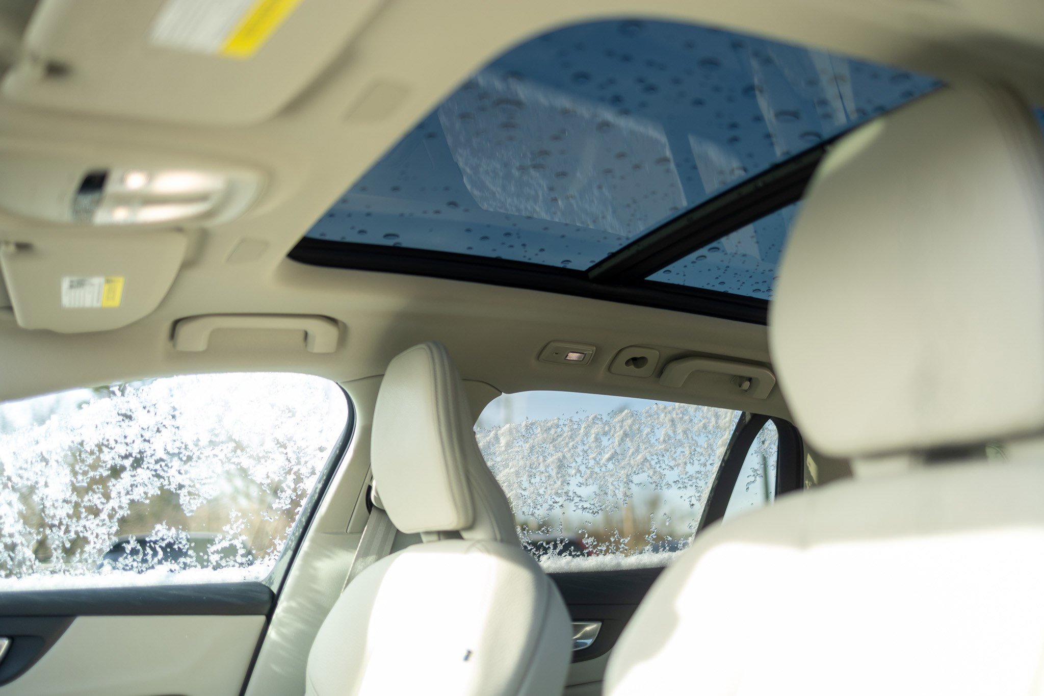 Used 2024 Volvo V60 B5 Cross Country Plus w/ Protection Package Premier image 16