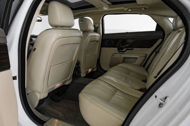 Used 2012 Jaguar XJ L image 37