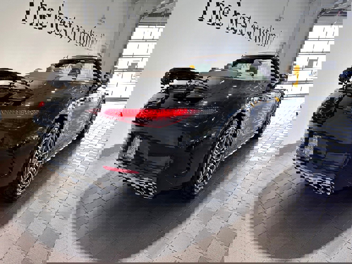 New 2025 Mercedes-Benz SL 55 AMG 4MATIC image 4