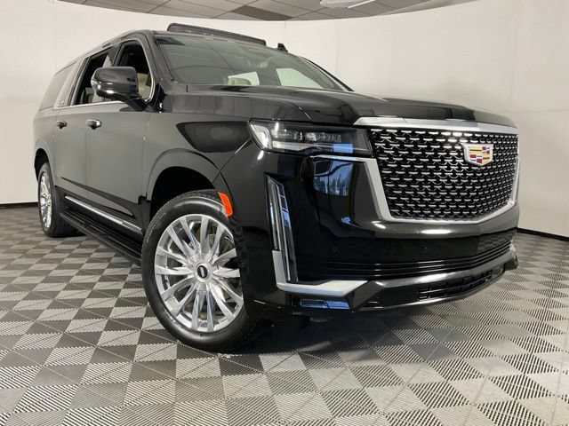 Certified 2024 Cadillac Escalade ESV Premium Luxury w/ Performance Package AWD/4WD image 42