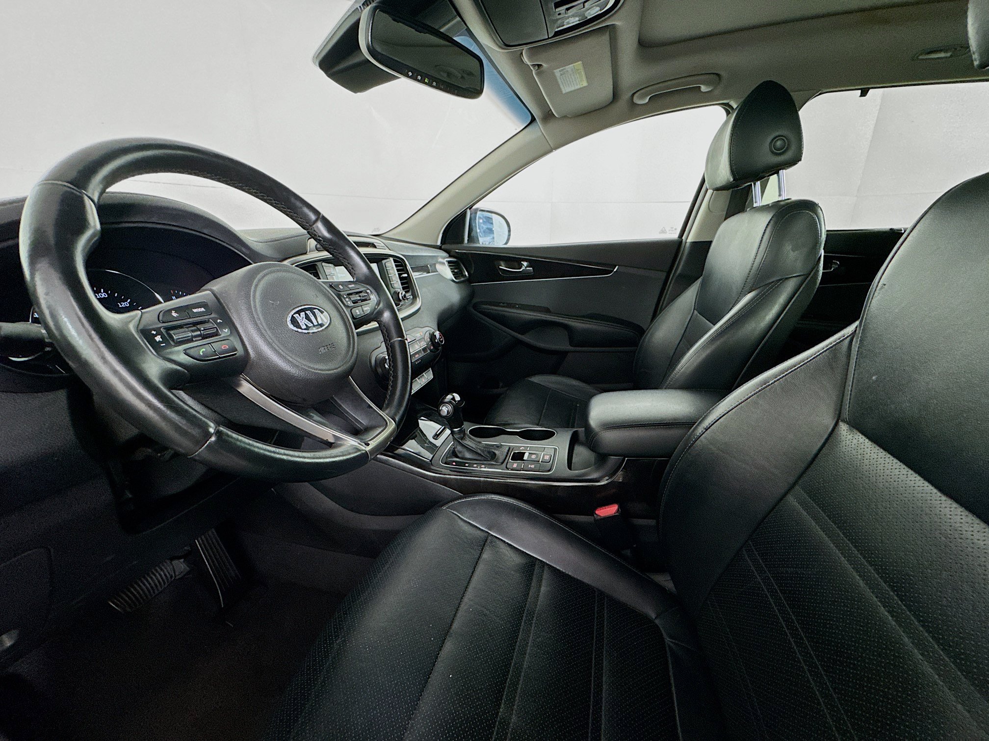 Used 2018 Kia Sorento EX w/ Option Group 040 AWD/4WD image 21