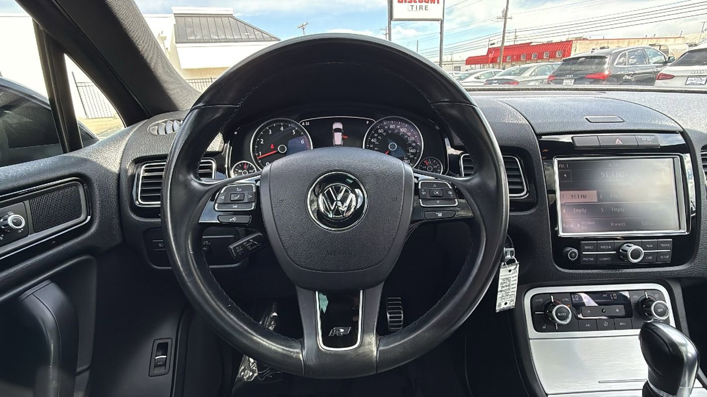 Used 2014 Volkswagen Touareg VR6 AWD/4WD image 20